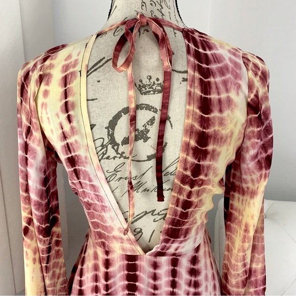 NWT Nasty Gal Tie Dye Open Tie Back Flared Sleeve Mini Dress Magenta Yellow 2 - Picture 6 of 10